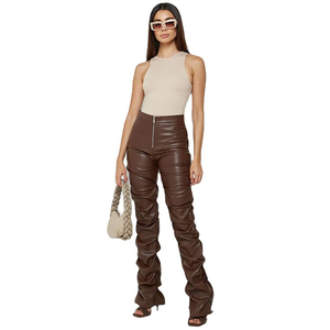 Pantalones de Cuero Estilo Paracaídas, Corte Holgado, Colección de Moda Urbana, Pantalones de Cuero Premium Estilo Carpintero, Prendas Inferiores de Moda Inspiradas en el Estilo Utilitario - Product Image 1