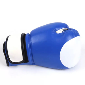 Gants de boxe d'entraînement professionnels en cuir de haute qualité, personnalisés en usine, avec fermeture auto-agrippante antidérapante et anti-humidité, pour adultes, en PU rouge - Product Image 2