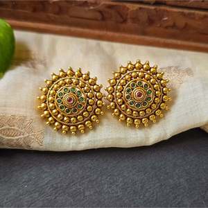 14K Gold Plated Brass & Zinc Alloy Pearl Stud Earrings-Classic Geometric Round Wedding Design - Product Image 1