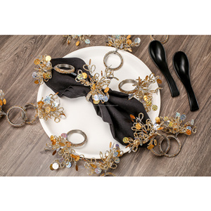 Vente chaude À La Main Rond De Serviette Fantaisie Perle De Noël Étincelle Conception Papier Bois En Gros En Vrac Quantité Pas Cher Prix Table - Product Image 5