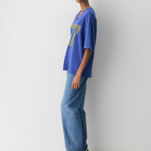 Camiseta de Hip-Hop Personalizada con Logotipo, Azul Sólido, Estilo Vintage Lavado, Holgada, Casual, para Hombre y Mujer, 100% Algodón, Cuello en V, Manga Corta - Product Image 3