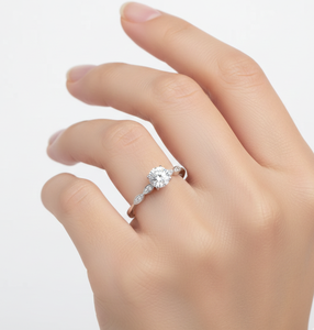 Bague de fiançailles de style vintage en argent sterling 925, or blanc massif 14K 18K, clarté DEF VS VVS, qualité supérieure, pour demande en mariage - Product Image 6