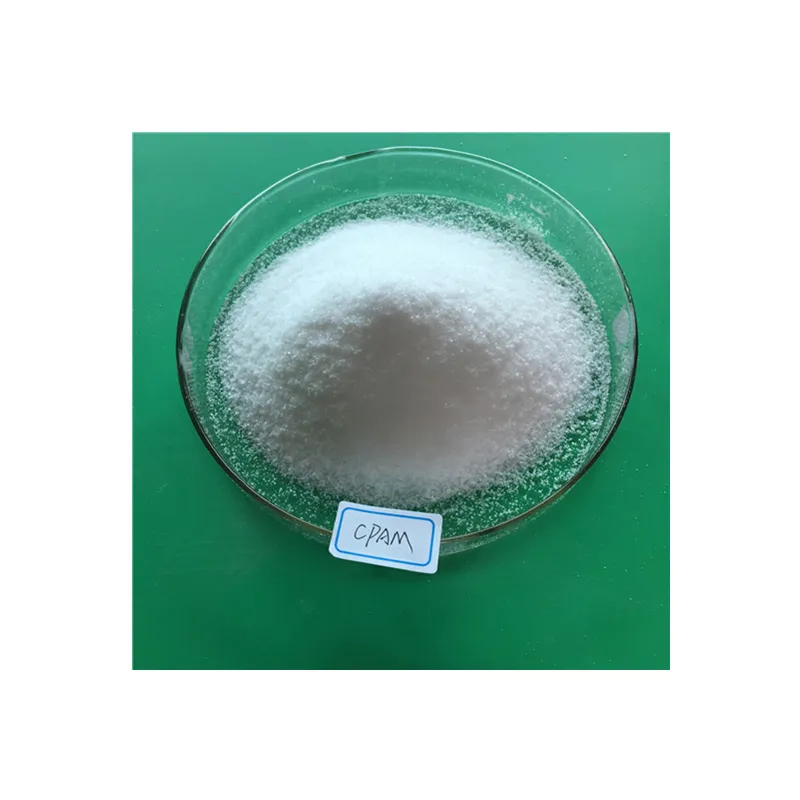 Polyacrylamide cationique de paquet du sac 25kg avec le polyacrylamide blanc de granules cationique