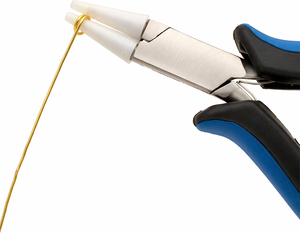 Alicates de punta redonda de acero inoxidable de 5 pulgadas con mordazas de nailon y puntas blandas, herramienta de joyería para doblar alambre y hacer bucles, cabezales de repuesto, agarre ergonómico, bricolaje - Product Image 5