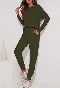 Conjunto deportivo para mujer, ideal para chicas altas, con chaqueta y pantalones con logo personalizado, diseñado para gimnasio, entrenamiento, fitness y yoga. - Product Image 6