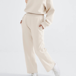 Custom Wholesale Baggy Fleece Wide Leg Oversized Track Pants Blank <b>Jogger</b> Pants for Women <b>Stacked</b> Women Sweatpants - Product Image 5