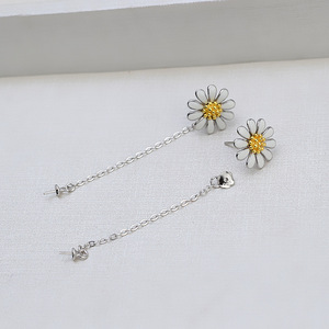Ensemble de boucles d'oreilles et de bagues en argent 925 tendance européenne et américaine, avec chrysanthème en goutte de colle, perles, bijoux de mode pour femmes, avec support vide - Product Image 4