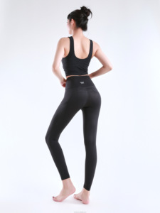 Ensemble de yoga taille haute à séchage rapide : soutien-gorge de sport et leggings pour le fitness - Product Image 4