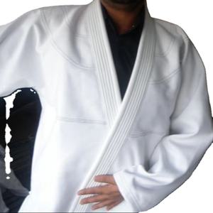 Taekwondo uniformes personnalisés de haute qualité Arts martiaux Gi confortable respirant léger Taekwondo karaté costume hommes femmes enfants - Product Image 1