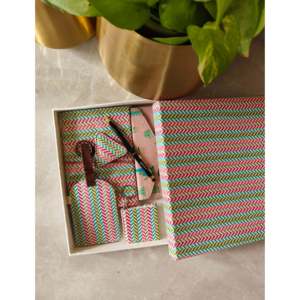Caja de Regalo de Diseño Chevron en Oferta para Presentar Conjuntos de Regalo Únicos y Elegantes - Product Image 3
