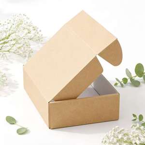 Caja de Regalo Premium para Calcetines Boxit.pk, Fabricada con Papel Corrugado Biodegradable, con Laminado Mate, Papel Dorado y Relieve - Product Image 2