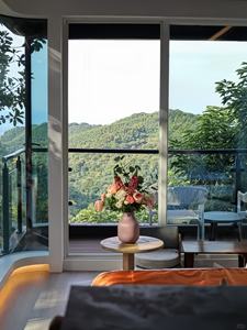 Noah's Ark Space Capsule Casas de contenedores de cabina selladas para la exploración del espacio profundo llenas de curiosidad humana y confianza - Product Image 6