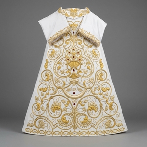 Vestimenta Religiosa Personalizada al por Mayor, Vestido de Satén Blanco con Bordado Dorado de la Virgen, Capa Bordada para Iglesia - Product Image 1