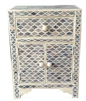 Entreprise de fabrication d'articles artisanaux en os incrusté, meubles de luxe en os incrusté, table de chevet en os incrusté Marrakech Blue