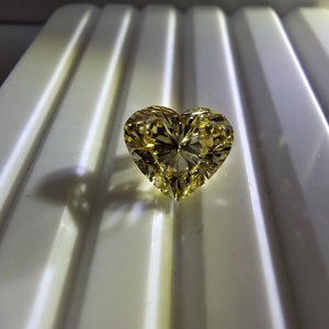 Diamante Cultivado en Laboratorio, Corte Brillante Corazón, 3 Quilates, Color Amarillo Fantasía, VS1, Certificado por IGI, para Fabricación de Joyería, Suministro al por Mayor - Product Image 5