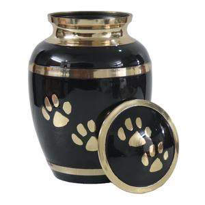 Urne de crémation en métal de la meilleure qualité avec conception d'empreinte d'animaux de patte pour garder les cendres de vos animaux de compagnie et garder leurs souvenirs - Product Image 1