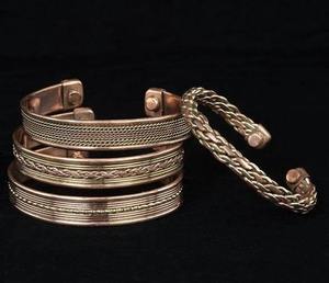 Bracelet de guérison en cuivre pur, fait main, ajustable, manchette ouverte, bijou minimaliste pour homme et femme, cadeau - Product Image 4