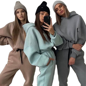 High Quality Custom Logo Cotton Long Sleeve Pullover Women Crop Top Hoodie for Gym Clothing and Out <b>Door</b> Fit With Private Logos - Product Image 1