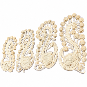 Décoration murale artisanale en fleurs de Sola mélangées à motif Paisley, écologique, en fleurs séchées naturelles pour la décoration intérieure. - Product Image 1