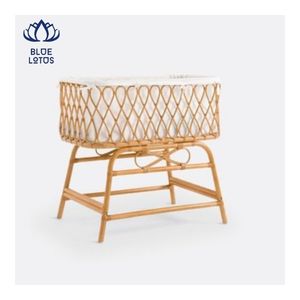 Cuna de Ratán de Alta Calidad 2026, Tejida a Mano, Estructura Segura para el Sueño del Bebé, con Movimiento Suave para una Sensación Relajante - Product Image 2