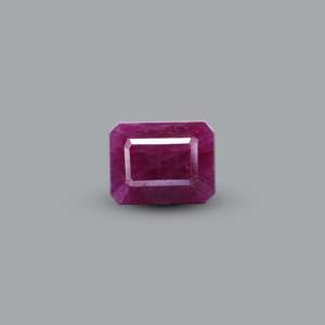 Exquisite 8.2 Carat Oval Cut African Ruby-100% Natural Loose Gemstone for Fine Jewelry - Product Image 1