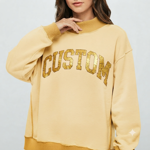 Sweat-shirt oversize à col montant pour femme, imprimé personnalisé feuille d'or, manches longues, tricoté 100% coton, pull tendance hiver - Product Image 1