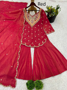Magnifique robe abaya traditionnelle en soie simar lourde, de style moderne et design, tenue Sharara indienne pakistanaise ethnique cousue pour les fêtes - Product Image 2