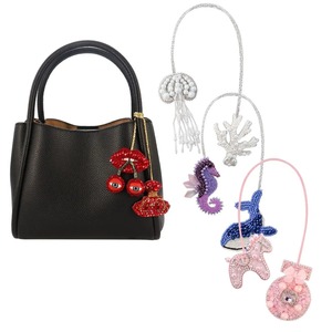 Breloques œil porte-bonheur de style vintage, faites à la main, légères, en perles de verre brodées, motif floral, forme ovale, style mode - Product Image 1