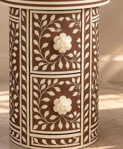 Mesa Auxiliar Floral con Incrustaciones de Hueso Hecha a Mano, Mesita de Noche Personalizable con Cajones, Mesa Decorativa para el Hogar - Product Image 6