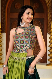 Conjunto de Lehenga Choli Plisado de Dos Tonos, Estampado, en Georgette, Traje Étnico para Bodas, Fiestas y Bailes - Product Image 2