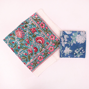 Hermoso Pañuelo Cuadrado de Algodón Estampado a Mano para Mujer, con Diseño Floral, Accesorios Multicolores, Estilo Boho, Artesanía de Rajastán - Product Image 4