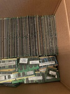 Memoria RAM de Alta Calidad para Computadora de Escritorio/Portátil (DDR3 / DDR4 / DDR5) Usada en Venta - Product Image 4