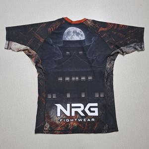 Rashguards de MMA Samurai con diseño personalizado para niños, con costuras de 5 agujas y paneles de malla para mayor transpirabilidad. - Product Image 5