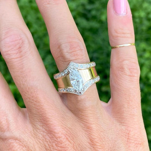 แหวนเพชรมอิสซาไนต์ประดับอัญมณีอัญมณีประดับ925งดงามแหวนมินิมอลสีเงินสเตอร์ลิง - Product Image 2