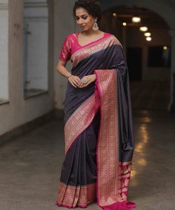 Traditional Indian Silk Saree With Pink Border And Polka Dot Design For Wedding Wear Women's <b>Floor</b>-Length Sari - Product Image 1