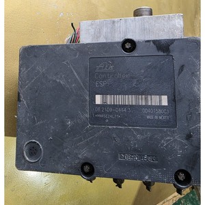 อะไหล่รถยนต์มือสอง รุ่น 48920-11200 สำหรับ Kia Chairman ESP ABS Hydraulic Unit ใช้ได้กับ Bosch ผ่านการทดสอบ อะไหล่รถยนต์เกาหลี - Product Image 4