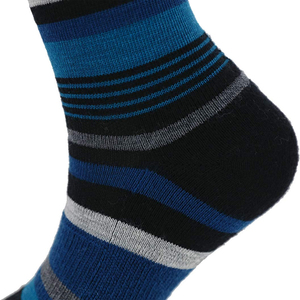 Calcetines de Fútbol de Nuevo Diseño, Calcetines de Fútbol Personalizados con Agarre para Equipo, Calcetines de Fútbol para Hombre Hechos en Pakistán, Gran Venta - Product Image 5