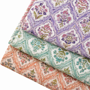 Muestra Gratuita de Tela Popelina de Algodón Peinado Ecológico Estampada Digitalmente Personalizada Estilo Años 80 para Camisas y Vestidos - Product Image 5