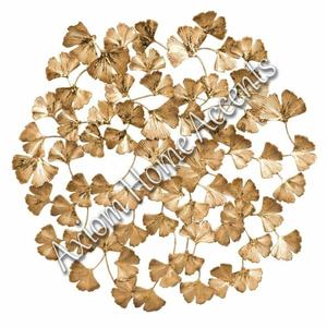 Escultura de pared de metal minimalista con estilo moderno, pieza decorativa para sala de estar o dormitorio de Axiom Home Accents - Product Image 3