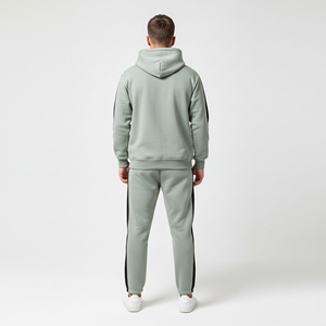 Ensemble deux pièces personnalisable pour homme en polyester/coton, coupe-vent, respirant, tissu doux, coupe confortable, léger et durable. - Product Image 4