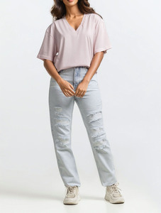 T-shirt ample pour femme, style actuel, rose clair, col en V, imprimé couleur unique, prix de gros auprès d'un fabricant pakistanais - Product Image 3