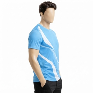 เสื้อยืดผู้ชายทรงสบาย ระบายอากาศได้ดี โครงสร้างแข็งแรง ผลิตตามแบบ OEM ผลิตจากผ้าคอตตอนผสม คอกลม แขนสั้น - Product Image 3