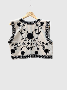 Chaleco Floral Bordado Bohemio para Mujer, Sin Mangas, Hecho a Mano, de Algodón, Cuello Redondo, Corto - Product Image 1