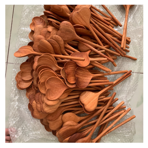 Cuchara de cocina de madera de Vietnam para uso diario, servicio de restaurante, comidas en casa, tiendas de regalos y distribución internacional - Product Image 4