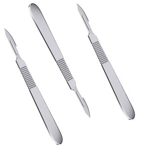 Bisturí Quirúrgico de Acero Inoxidable Alemán de Alta Calidad Reutilizable y Reforzado, con Mango CE Narham Enterprises, Números 3, 4, 6, 8, 10 - Product Image 1