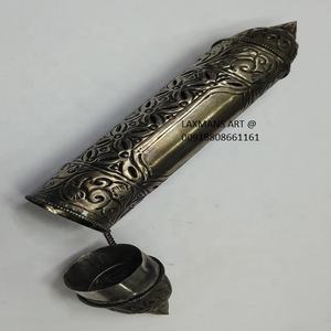 กล่องใส่เครื่องหอมสไตล์ธิเบตที่ตกแต่งด้วยมันตราทิเบต - Product Image 1