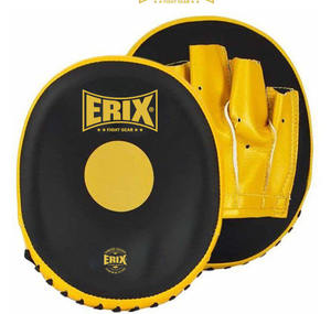 Mitaines de frappe personnalisées en cuir PU courbées pour l'entraînement et le sparring de MMA, Muay Thai, Kickboxing, fabriquées en matériau EVA - Product Image 3