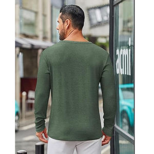 T-shirt Homme Grande Taille à Manches Courtes, Col Rond, Uni, Décontracté, Coupe Ample, Tricoté, Logo Frontal, Respirant, Design Épuré - Product Image 3