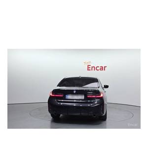 BMW Série 3 320i M Sport Modèle décembre 2023 avec 17 389 km Volant à gauche Boîte de vitesses automatique Caméra de recul - Product Image 4