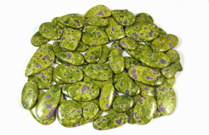 Lot de cabochons en pierre précieuse naturelle Atlantisite verte et violette - Pierres lâches certifiées de haute qualité pour la fabrication de bagues, de colliers et de bijoux - Product Image 2